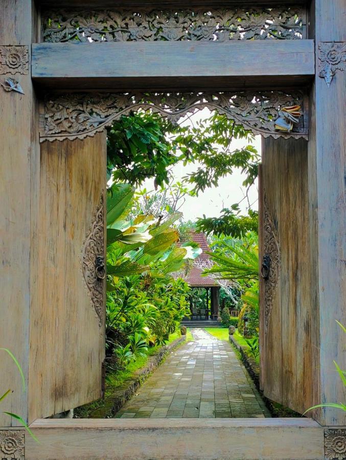 Alas Arum Ecolodge ตาบานัน ภายนอก รูปภาพ