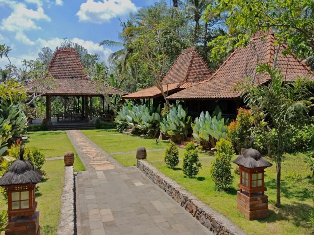 Alas Arum Ecolodge ตาบานัน ภายนอก รูปภาพ