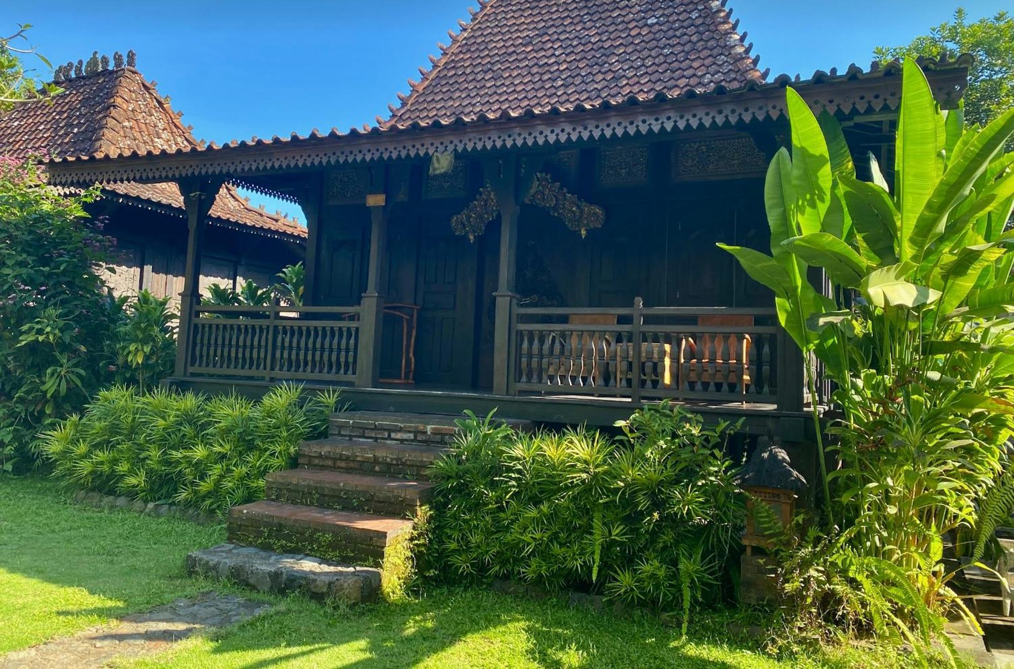 Alas Arum Ecolodge ตาบานัน ภายนอก รูปภาพ